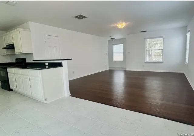 Photo 4 of Sale Pending at 5714 Fossil Cyn, San Antonio, TX 78252 | MLS# 1966120 | Listing updated on 2026-08-11