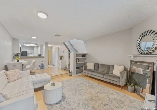 3rd image of 11815 Vance Jackson #2304, San Antonio, TX 78230 | MLS# 1966160