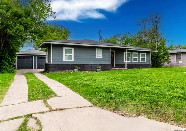 24th image of 210 Greenhaven Dr, San Antonio, TX 78201 | MLS# 1966171