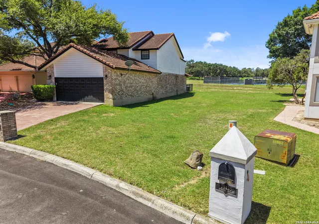 Photo 4 of Land for sale at 29431 Summit Ridge Dr, Boerne, TX 78015 | MLS# 1966229 | Listing updated on 2026-07-20