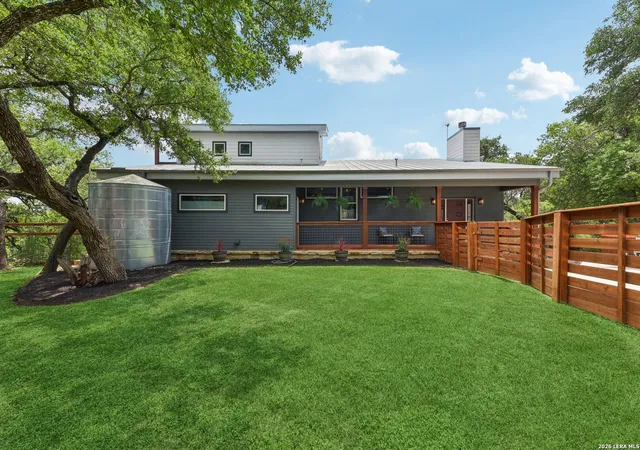 2nd image of 471 Turkey Dr, Dripping Springs, TX 78620 | MLS# 1966299