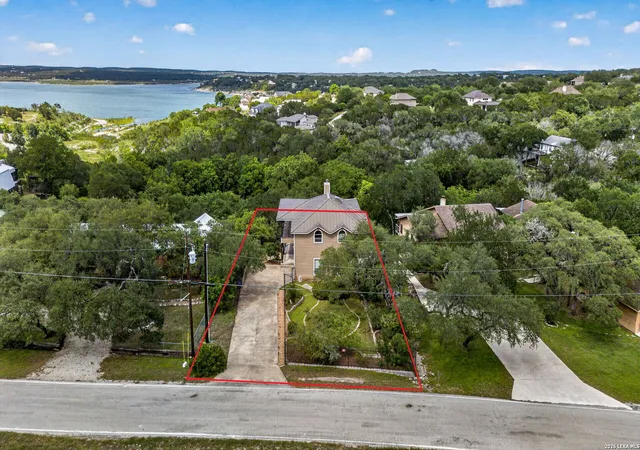 Photo 1 of Single family home for sale at 1130 Canyon Spgs, Canyon Lake, TX 78133 | MLS# 1966307 | Listing updated on 2026-09-08