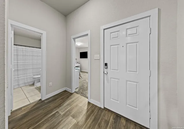 Photo 3 of Sale Pending at 5403 Pearl Vly, San Antonio, TX 78242 | MLS# 1966311 | Listing updated on 2026-09-11
