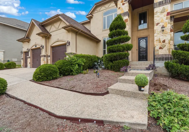 Photo 3 of Sale Pending at 18702 Edwards Edge, San Antonio, TX 78256 | MLS# 1966483 | Listing updated on 2026-09-22