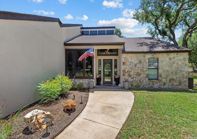 Photo 4 of Single family home for sale at 9514 Goldenrod, San Antonio, TX 78266 | MLS# 1966490 | Listing updated on 2026-09-11
