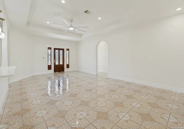 3rd image of 72 Jana Ln, Spring Branch, TX 78070 | MLS# 1966658