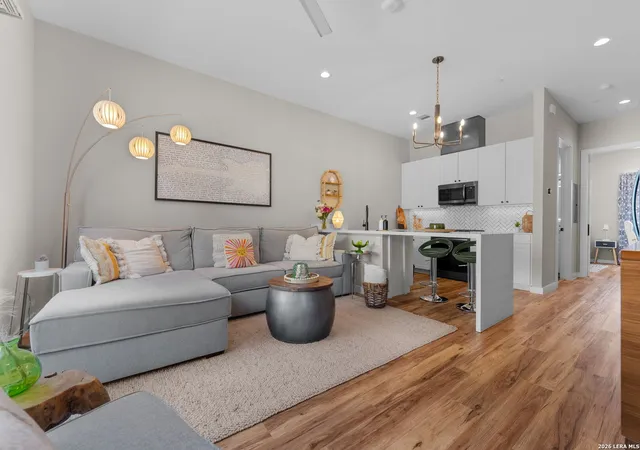 1st image of 1208 N Academy Ave #UNIT 3104, New Braunfels, TX 78130 | MLS# 1966686