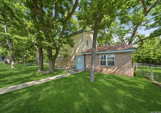 3rd image of 1276 River Trl, Seguin, TX 78155 | MLS# 1966774