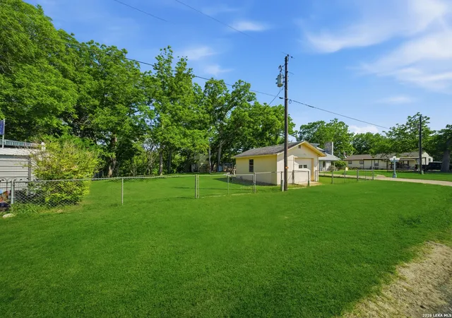 5th image of 1276 River Trl, Seguin, TX 78155 | MLS# 1966774