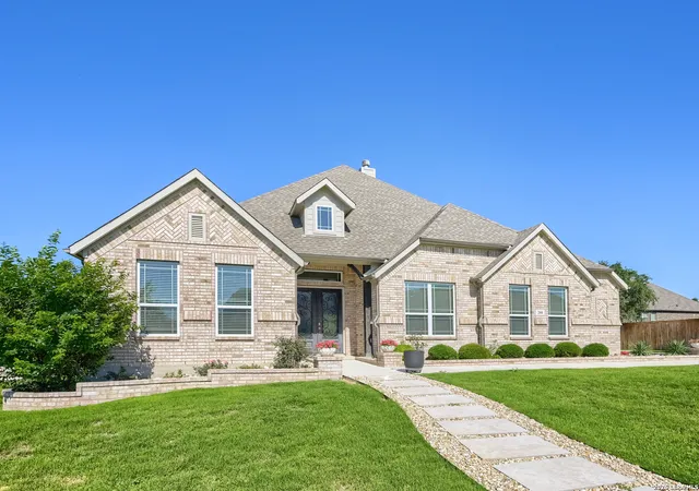 3rd image of 208 Englewood Ln, Castroville, TX 78009 | MLS# 1966817