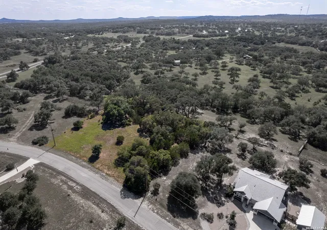 2nd image of 106 Riley Wood, Blanco, TX 78606 | MLS# 1966835