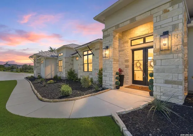 Photo 4 of Single family home for sale at 9815 Midsomer Pl, San Antonio, TX 78255 | MLS# 1966851 | Listing updated on 2026-09-16