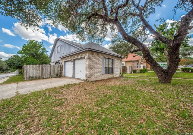 Homes for sale in San Antonio, TX | 9502 Coolbrook, San Antonio, TX 78250 | MLS# 1966893