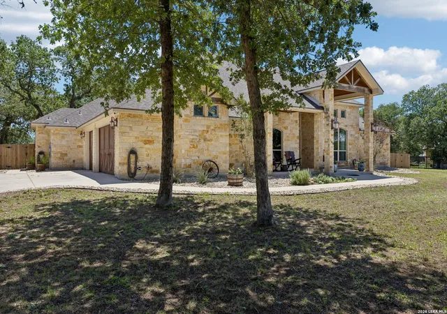 Photo 2 of Single family home for sale at 148 Woodlands, La Vernia, TX 78121 | MLS# 1966899 | Listing updated on 2026-09-18
