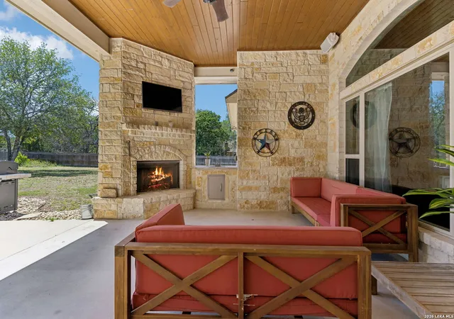 Photo 1 of Single family home for sale at 148 Woodlands, La Vernia, TX 78121 | MLS# 1966899 | Listing updated on 2026-09-18