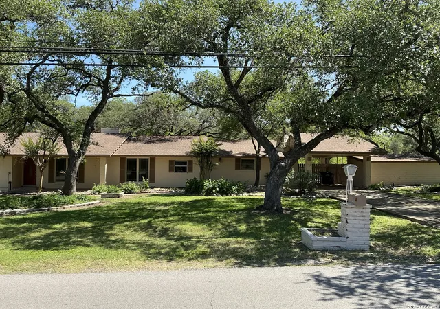 Photo 2 of Sale Pending at 326 Donella Dr, San Antonio, TX 78232 | MLS# 1966915 | Listing updated on 2026-05-15