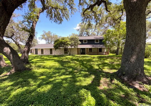 Photo 1 of Sale Pending at 15422 Geronimo Loop, San Antonio, TX 78254 | MLS# 1966922 | Listing updated on 2026-09-17