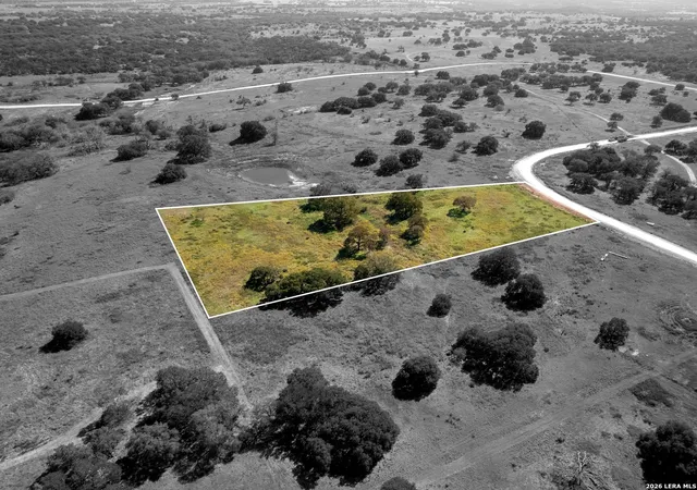 7th image of 342 Yellowstone Dr, Woodway, TX 76561 | MLS# 1966946