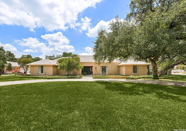 Photo 3 of Sale Pending at 200 Sir Arthur Ct, Castle Hills, TX 78213 | MLS# 1967006 | Listing updated on 2026-09-08