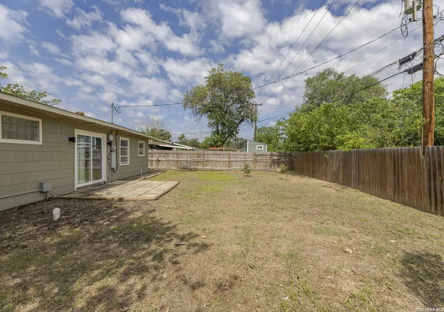 25th image of 323 Basswood Dr, San Antonio, TX 78213 | MLS# 1967021
