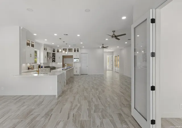 Photo 3 of Single family home for sale at 7310 Cresta Bulivar, San Antonio, TX 78256 | MLS# 1967034 | Listing updated on 2026-09-04