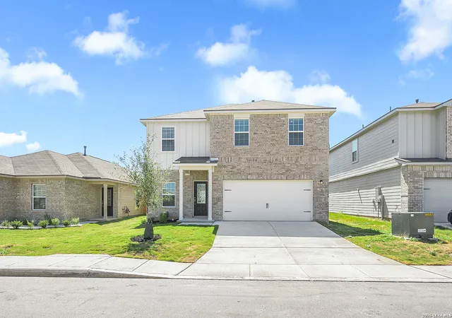 Photo 2 of Single family home for sale at 15022 Telfaire Meadow, Von Ormy, TX 78073 | MLS# 1967037 | Listing updated on 2026-05-26