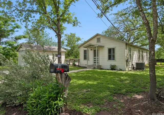1st image of 111 Brackenridge, Boerne, TX 78006 | MLS# 1967065