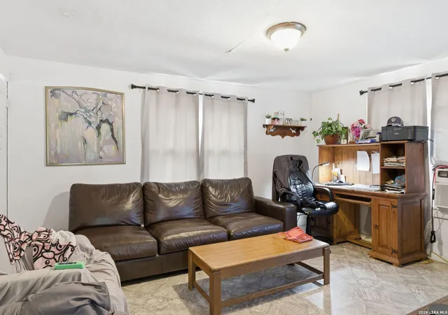 Homes for sale in Fredericksburg, TX | 911 Hill St, Fredericksburg, TX 78624 | MLS# 1967093