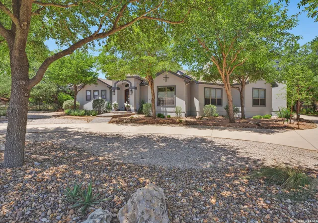 2nd image of 10319 Oak Forest, New Braunfels, TX 78132 | MLS# 1967164