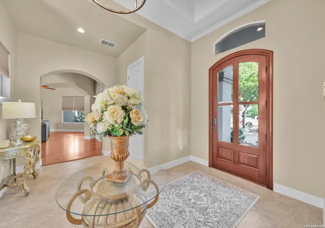 5th image of 10319 Oak Forest, New Braunfels, TX 78132 | MLS# 1967164