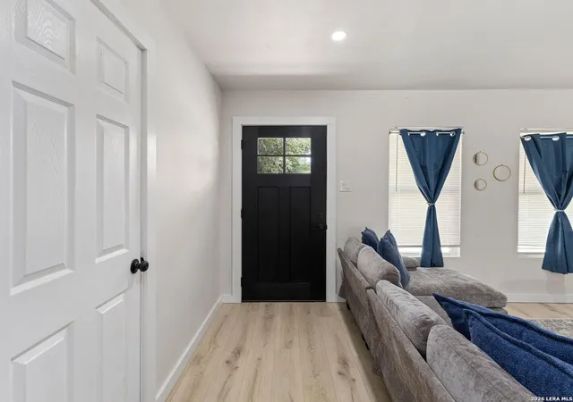 3rd image of 503 Pickwell Dr, San Antonio, TX 78223 | MLS# 1967176