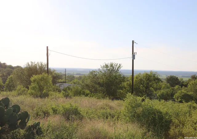 4th image of Tbd County Road 367, Hondo, TX 78861 | MLS# 1967213