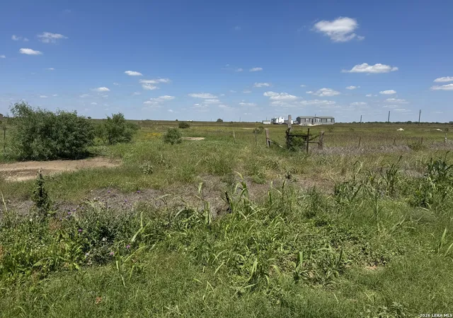 Photo 3 of Land for sale at 2731 Atascosa County Road 101, Floresville, TX 78114 | MLS# 1967225 | Listing updated on 2026-05-26