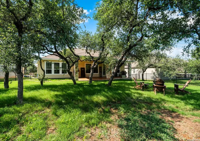 Photo 2 of Single family home for sale at 1916 Glendon Dr, San Antonio, TX 78260 | MLS# 1967242 | Listing updated on 2026-08-28