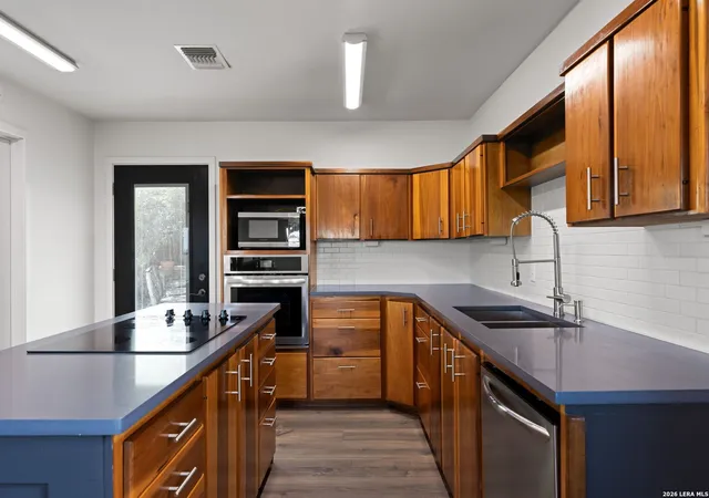 5th image of 109 Debra Lane, Kerrville, TX 78028 | MLS# 1967279