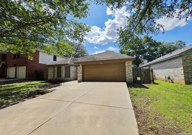 2nd image of 8423 Branch Hollow, Universal City, TX 78148 | MLS# 1967355