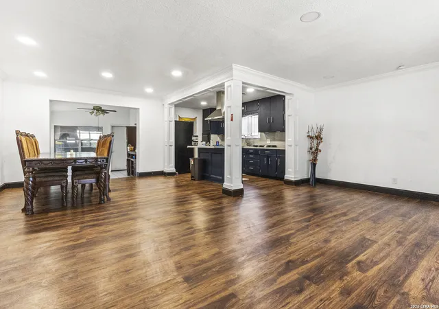 2nd image of 302 Redcliff, San Antonio, TX 78216 | MLS# 1967382