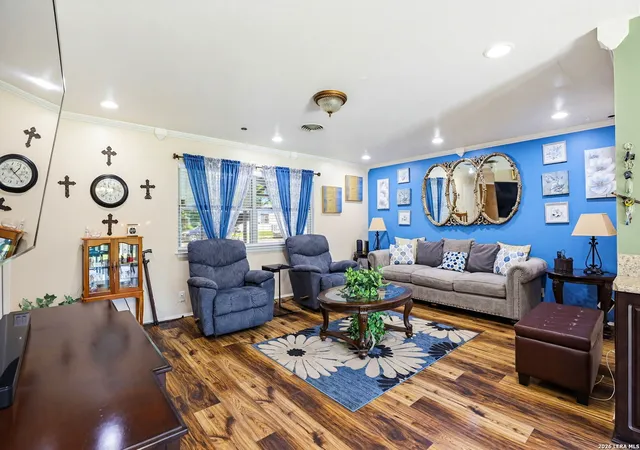 image of 3410 Autumn Ln, San Antonio, TX 78219 | MLS# 1967400