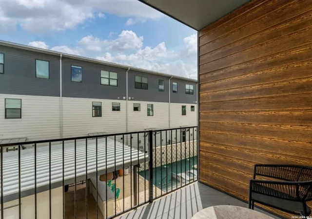 5th image of 1208 N Academy #UNIT 3205, New Braunfels, TX 78130 | MLS# 1967404