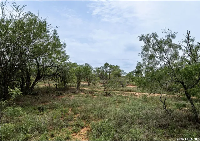 4th image of 0 Cr 106, Floresville, TX 78114 | MLS# 1967409
