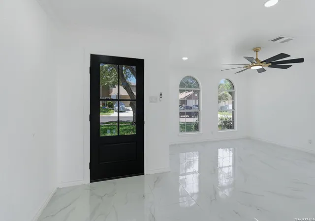2nd image of 7306 Ellerby Pt, San Antonio, TX 78240 | MLS# 1967426
