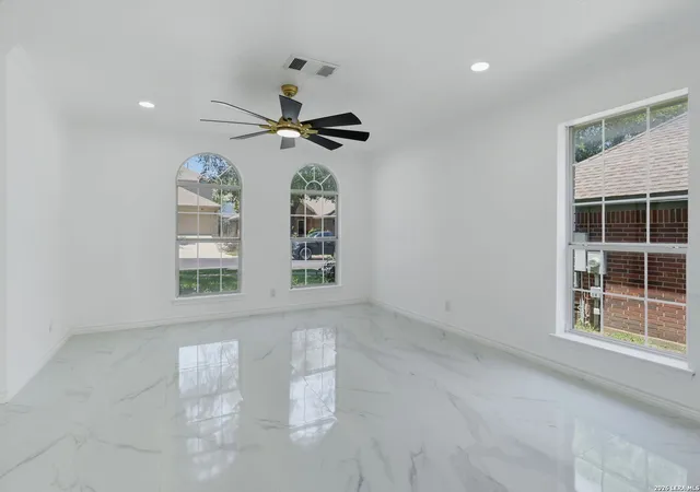 Photo 3 of Single family home for sale at 7306 Ellerby Pt, San Antonio, TX 78240 | MLS# 1967426 | Listing updated on 2026-08-25