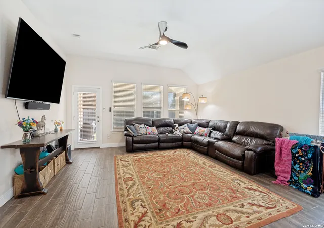 Photo 4 of Single family home for sale at 10315 Owl Woods, Schertz, TX 78154 | MLS# 1967442 | Listing updated on 2026-07-25