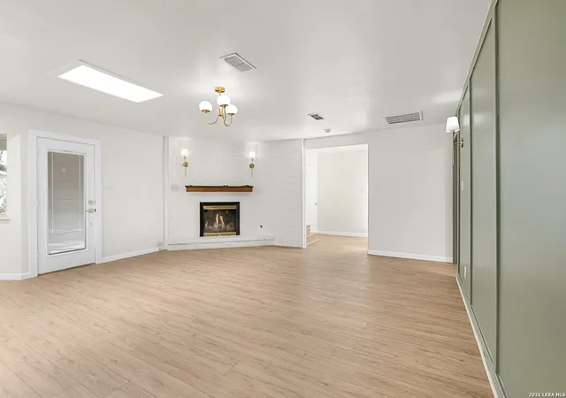 3rd image of 301 Sagecrest Dr, San Antonio, TX 78232 | MLS# 1967530