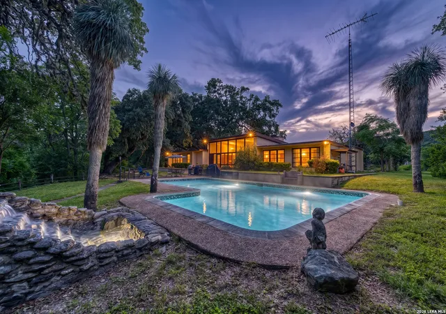 3rd image of 19967 Tx- 127, Concan, TX 78881 | MLS# 1967543