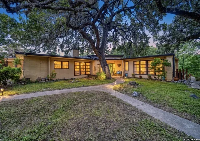 4th image of 19967 Tx- 127, Concan, TX 78881 | MLS# 1967543