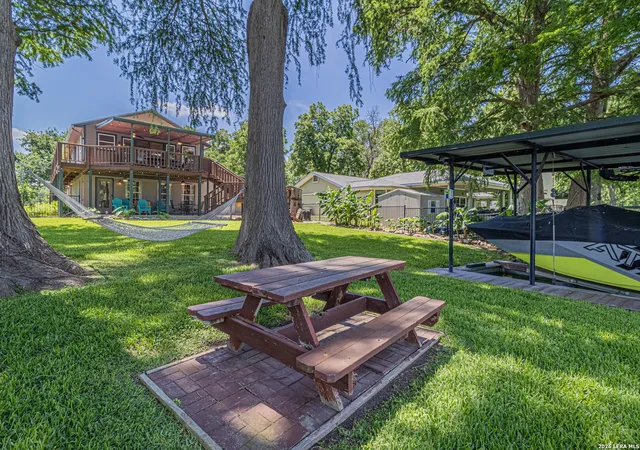 4th image of 1321 E Zipp, New Braunfels, TX 78130 | MLS# 1967563
