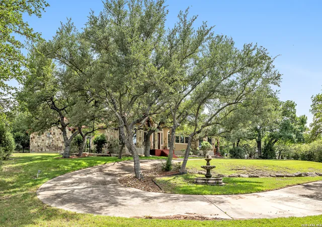 Photo 2 of Single family home for sale at 302 Cotton Cloud, San Antonio, TX 78260 | MLS# 1967566 | Listing updated on 2026-09-28