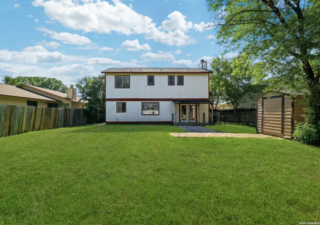Homes for sale in San Antonio, TX | 7223 Pine Br, San Antonio, TX 78250 | MLS# 1967632