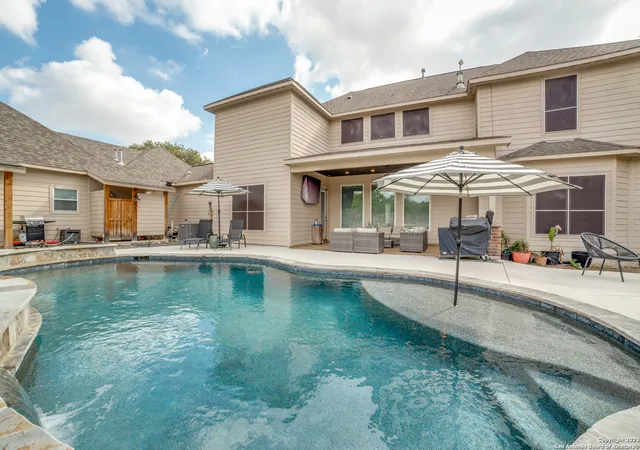 Photo 3 of Single family home for sale at 192 Sunrise Hill, Castroville, TX 78009 | MLS# 1967642 | Listing updated on 2026-09-09